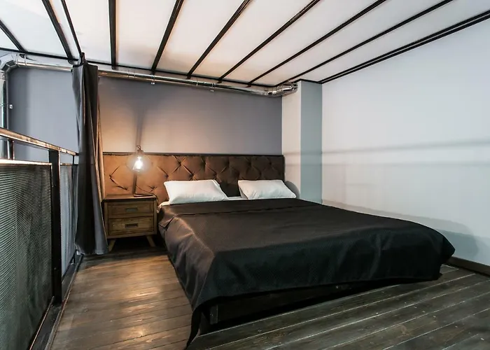 дві незалежні квартири поряд загалом для 8 гостей, кл * Odessa