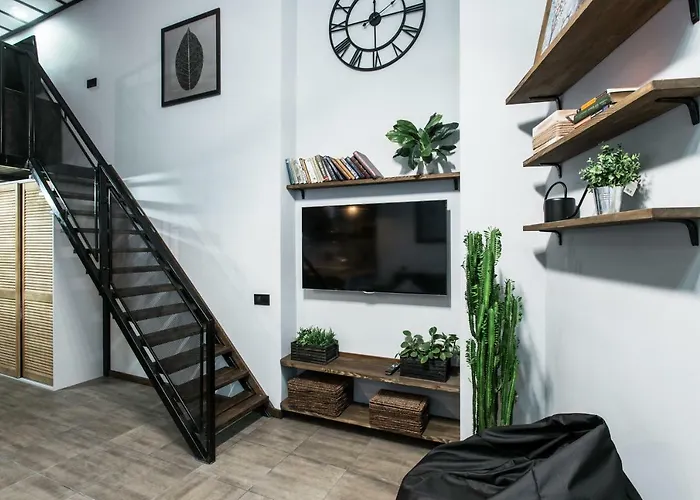 Appartement дві незалежні квартири поряд загалом для 8 гостей, кл Odessa