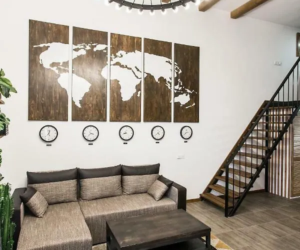 Appartement дві незалежні квартири поряд загалом для 8 гостей, кл Odessa